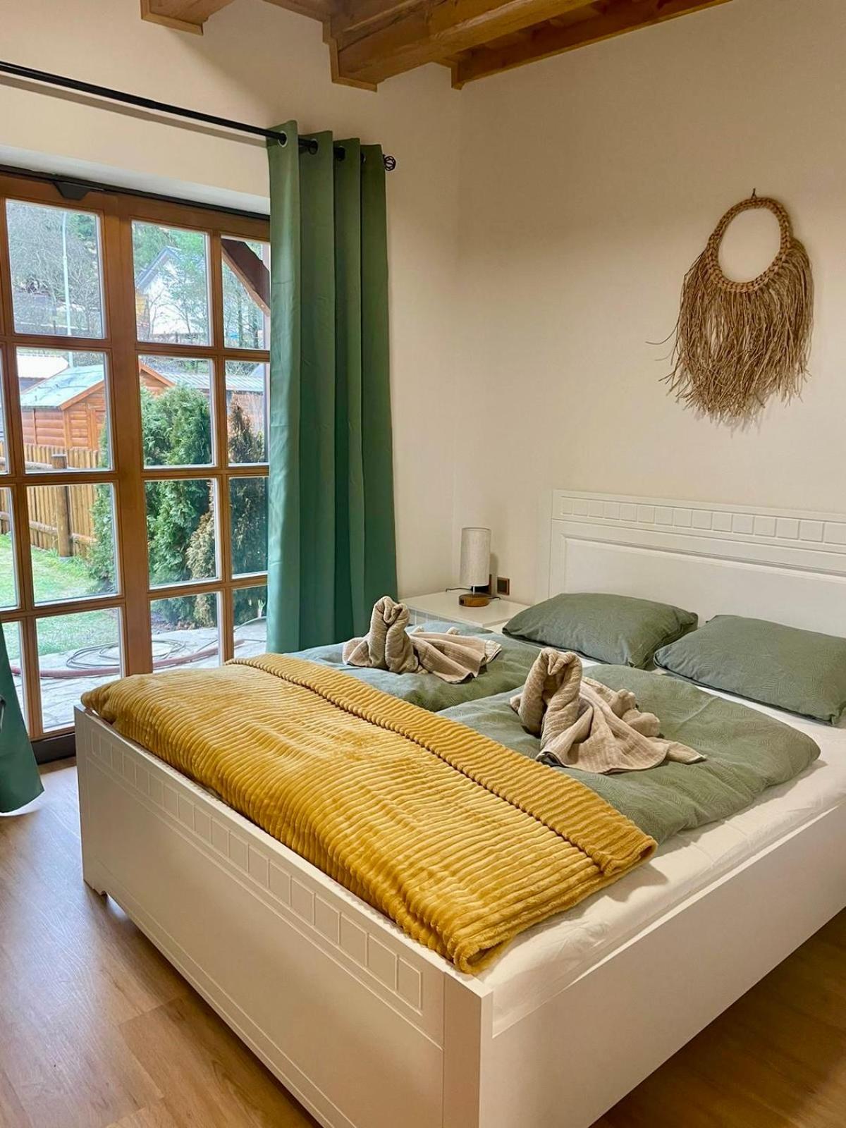 Apartman 8, Jezerne Velké Karlovice Exteriér fotografie